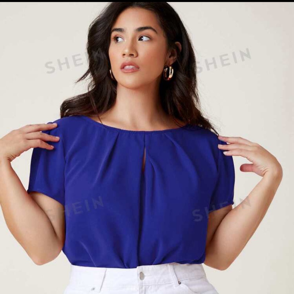 NEW SHEIN Plus Fold Pleated Keyhole Neck Solid Top